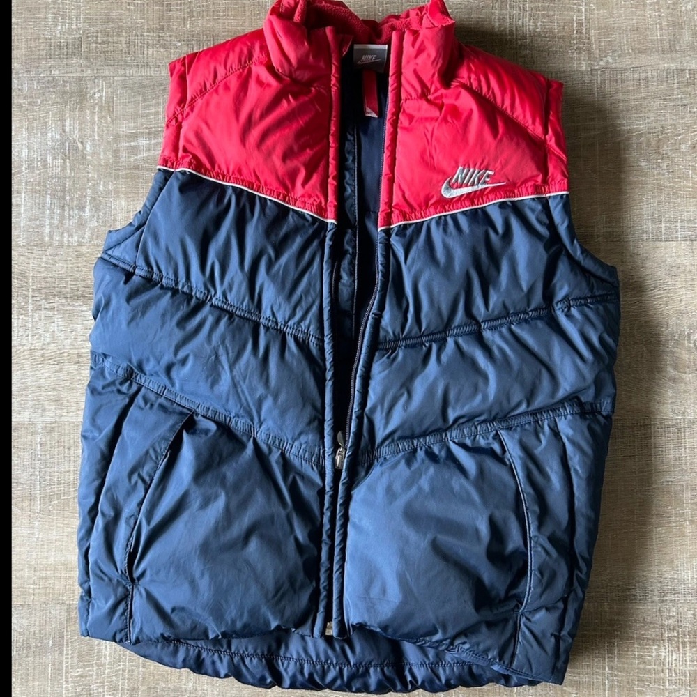 Nike Boys sz L Puffer Vest Blue Red Full Zip Embroidered Swoosh Y2K Retro Winter